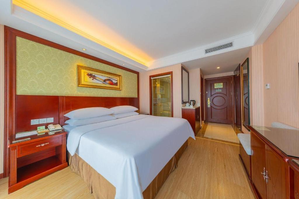 Yichang Vienna Hotel Wanda Branch 外观 照片