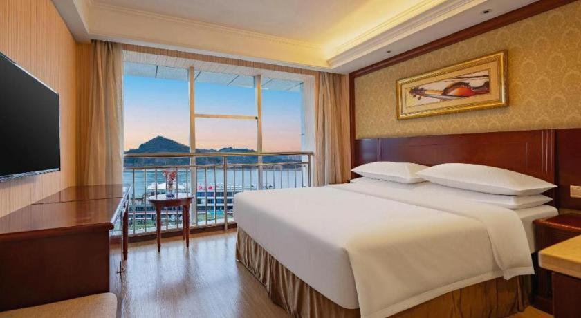 Yichang Vienna Hotel Wanda Branch 外观 照片