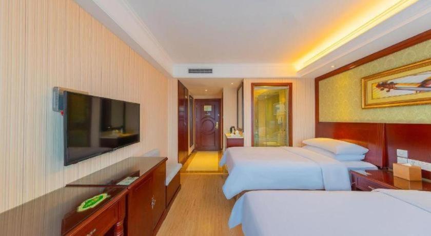 Yichang Vienna Hotel Wanda Branch 外观 照片